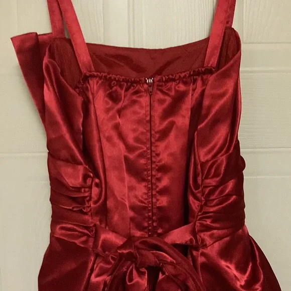 Red Formal Maxi Dress - Picture 3 of 7